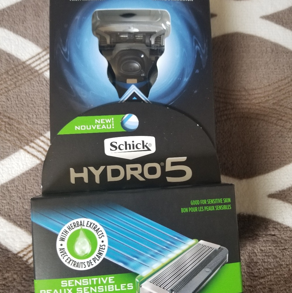Shick Razor & Refills